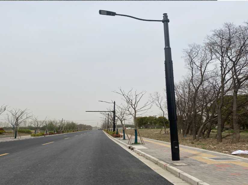 五家渠上海综合杆 太阳能路灯工程